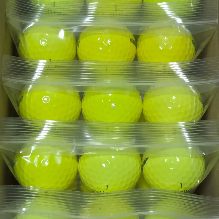 [BUNJANG] Callaway A-Grade Glossy Colored Lost Golf Balls - 30 Balls / 캘러웨이 A급 유광 컬러 로스트볼 30구 중고골프공 -무료배송-