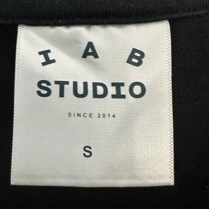 [BUNJANG] IAB STUDIO "Manwon Shop" Cotton T-Shirt (Size S) / [S] 아이앱스튜디오 반팔티 만원샵