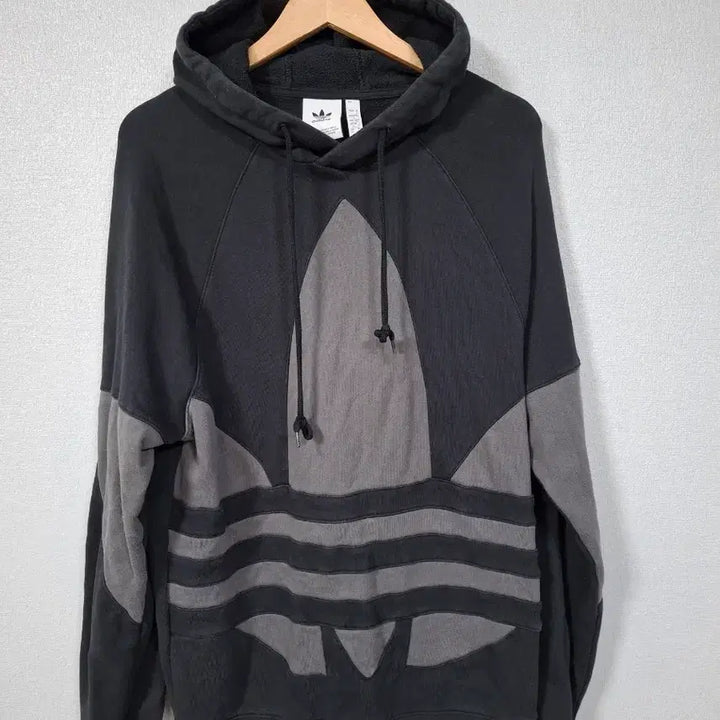 [BUNJANG] Adidas Big Trefoil Colorblock Hoodie Black/Gray XL / 아디다스 빅 트레포일 후드티 블랙/그레이 XL