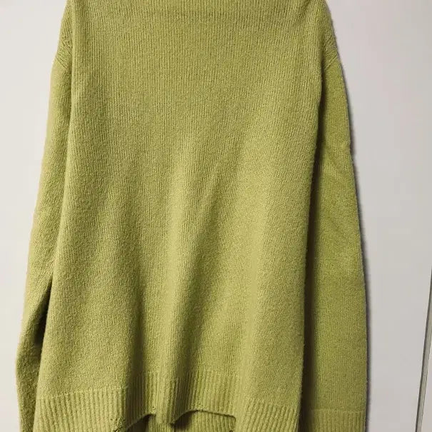 [BUNJANG] Versace Wool Knit Sweater Cardigan / 베르사체 정품 니트 울 스웨터 가디건 48사이즈