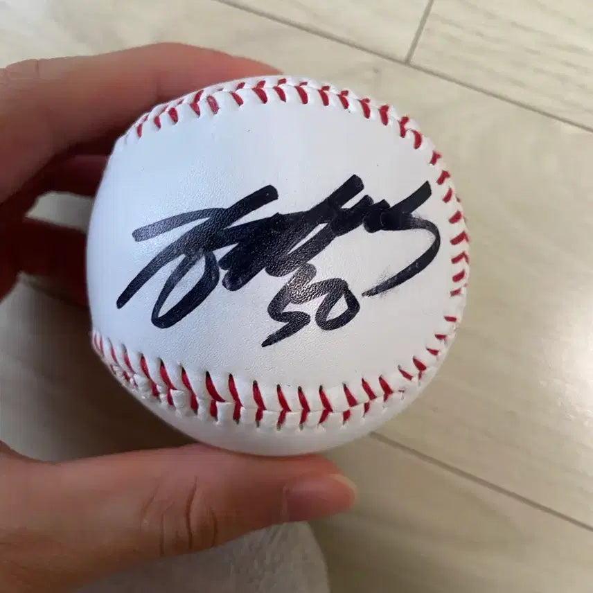 [BUNJANG] LG Twins Signed Baseballs Bundle Set (4) / LG트윈스 싸인볼 4개 일괄