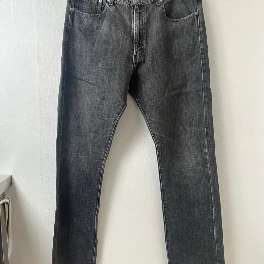 [SOLD OUT] [34] STUSSY