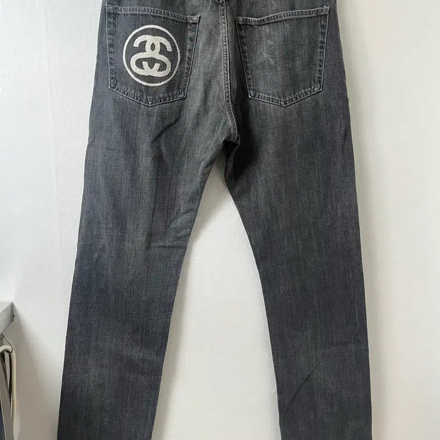 [SOLD OUT] [34] STUSSY