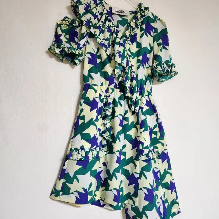 [BUNJANG] Lucky Chouette Open Shoulder Chiffon Dress / 럭키슈에뜨 오픈숄더 쉬폰원피스55