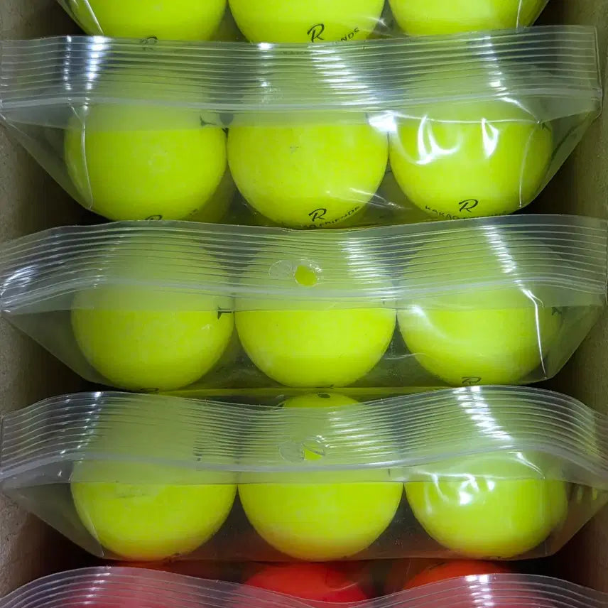 [BUNJANG] Kakao Friends A-Grade Matte Color Used Golf Balls - 30-Count / 카카오프렌즈 A급 무광 컬러 로스트볼 30구 중고골프공 -무료배송-