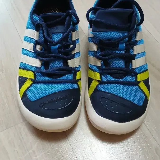 [BUNJANG] Adidas Lightweight Summer Sneakers &amp; Nike Slippers (Bundle Set) / 아디다스 초경량 여름 운동화 +나이키 슬리퍼 2개 일괄이에요 남녀공용