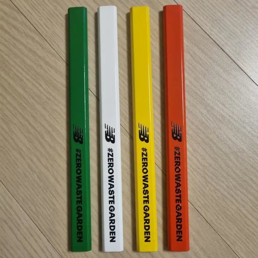 [BUNJANG] New Balance Zero Waste Garden 4-Color Pencil Set / 뉴발란스 제로웨이스트 가든 4색 연필 세트