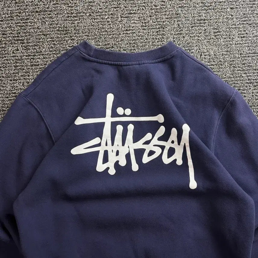 [BUNJANG] Stussy Basic Signature Big Logo Crewneck Sweatshirt L / 스투시 베이직 시그니처 빅로고 크루넥 맨투맨 5065