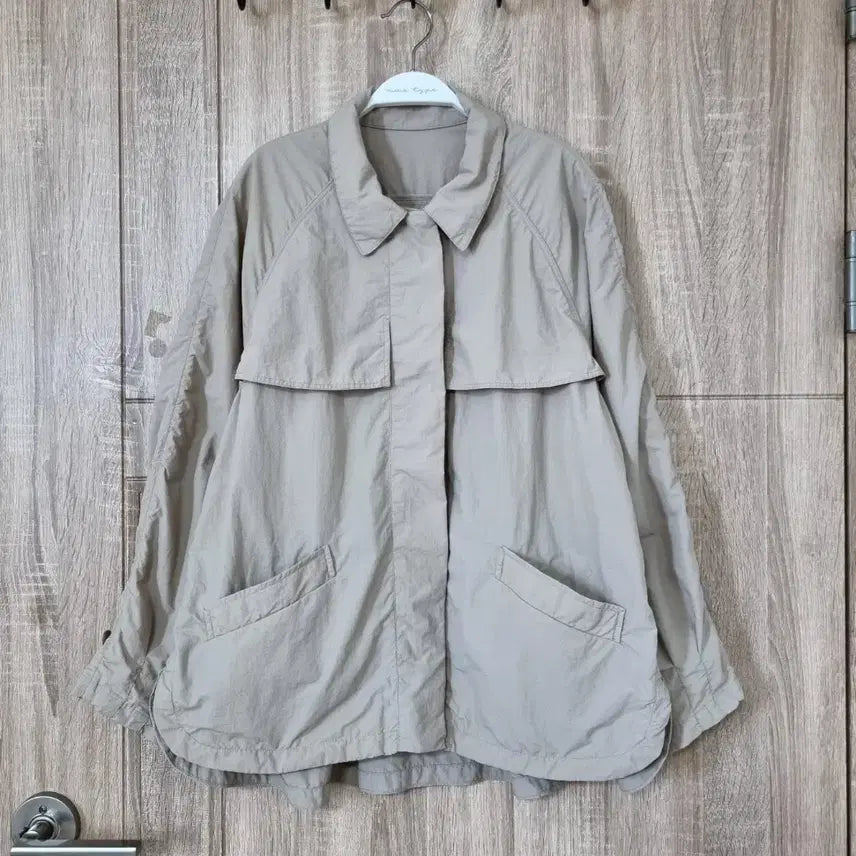 [BUNJANG] Vera Wang Windbreaker Jacket / 베라왕 바람막이 자켓