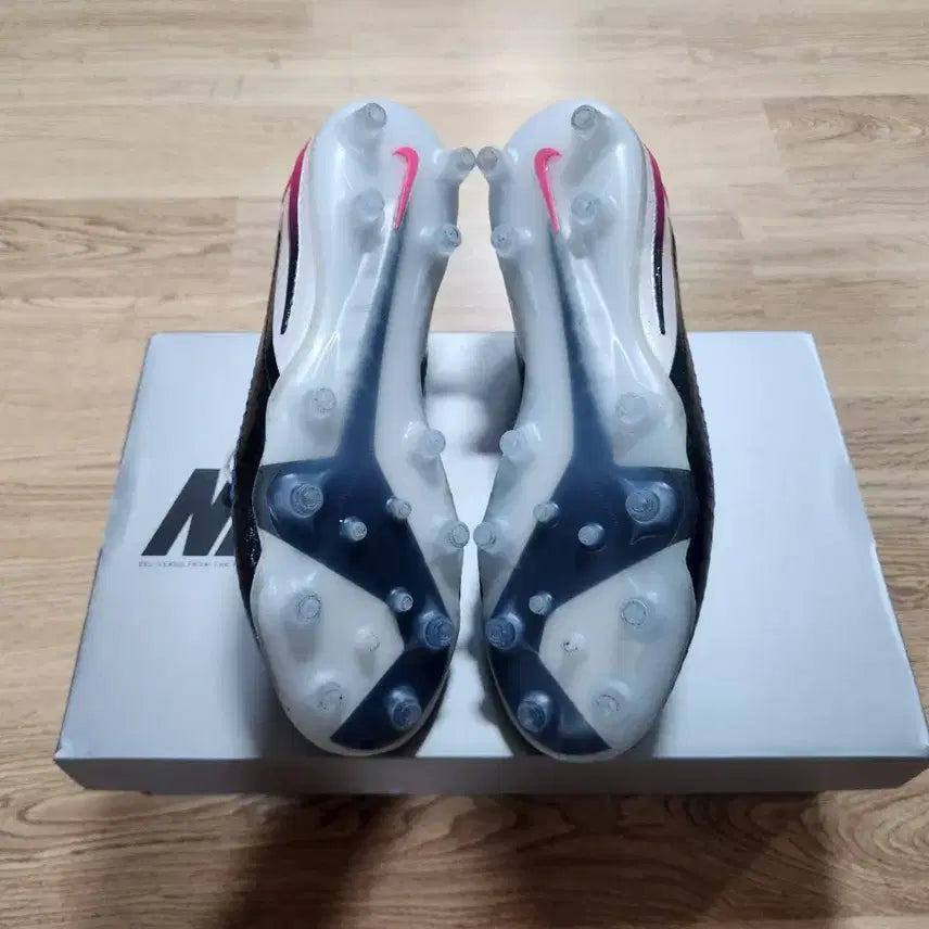 [BUNJANG] Nike Phantom 6 Elite AG Football Boots / [260] 나이키 축구화 팬텀 6 엘리트 AG