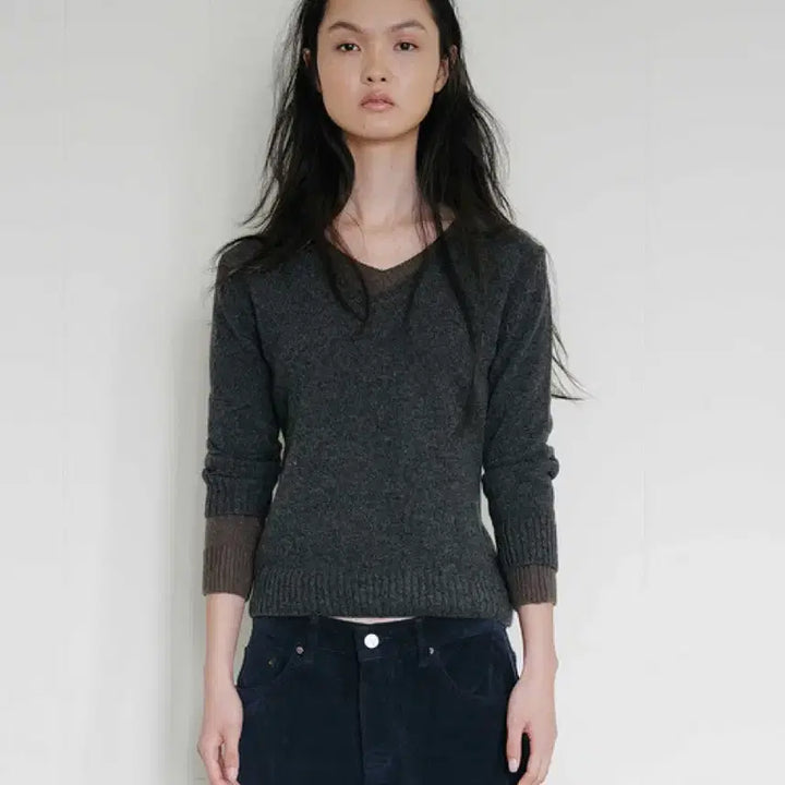 [BUNJANG] REPOS Alpaca V-Neck Knit Charcoal M / 리포스 REPOS Alpaca V-Neck Knit 브이넥 니트