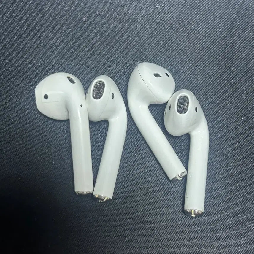 [BUNJANG] Used Apple AirPods 2nd Gen Left or Right Single Earbud / 택포) 중고 에어팟 2 왼쪽 OR 오른쪽 낱개 한쪽 L R