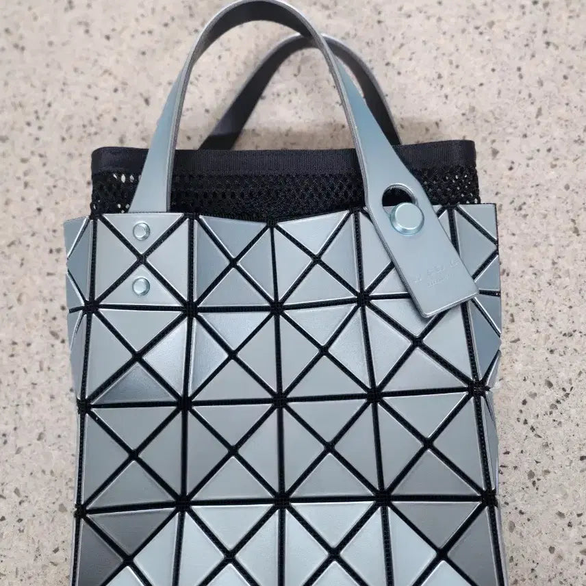 [BUNJANG] Bao Bao Issey Miyake Lucent Boxy Tote Bag Blue / 바오바오이세이미야케 루센트 박시