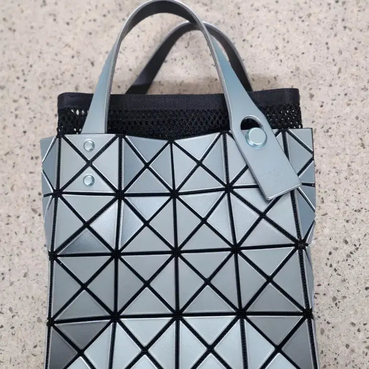 [BUNJANG] Bao Bao Issey Miyake Lucent Boxy Tote Bag Blue / 바오바오이세이미야케 루센트 박시