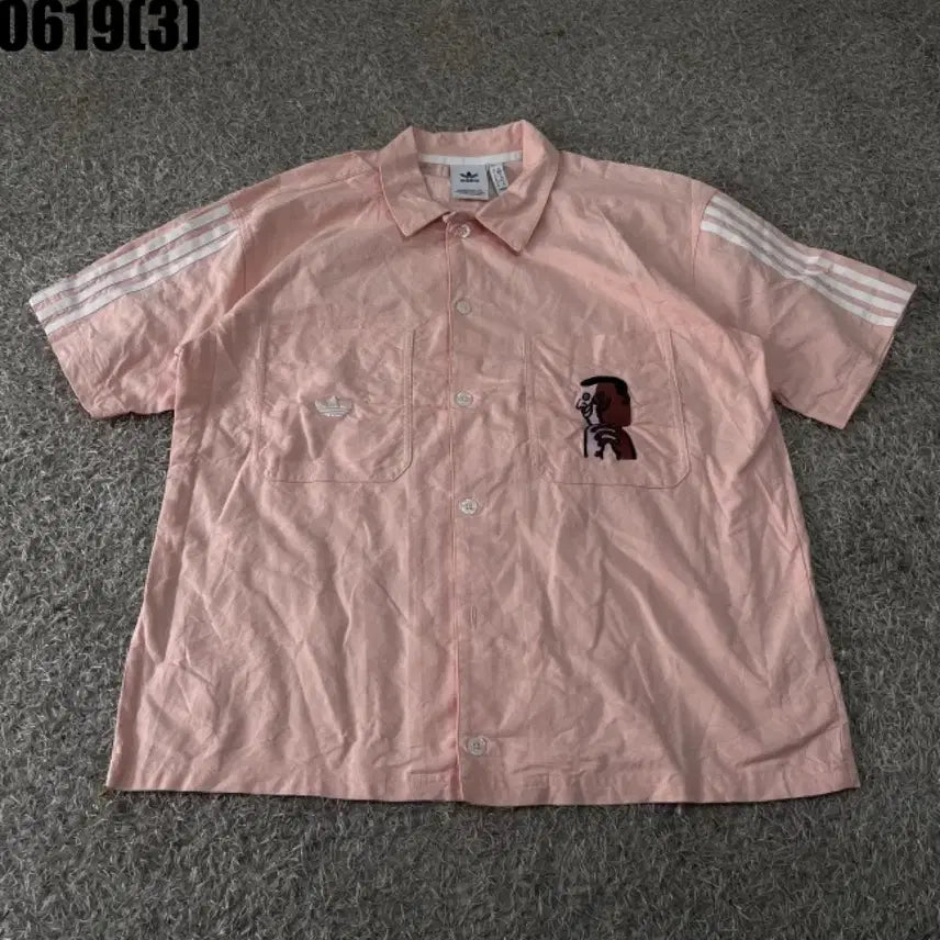 [BUNJANG] Adidas Character Embroidery Short Sleeve T-Shirt Pink M / 아디다스 반팔 셔츠 핑크색 캐릭터 자수m 0619