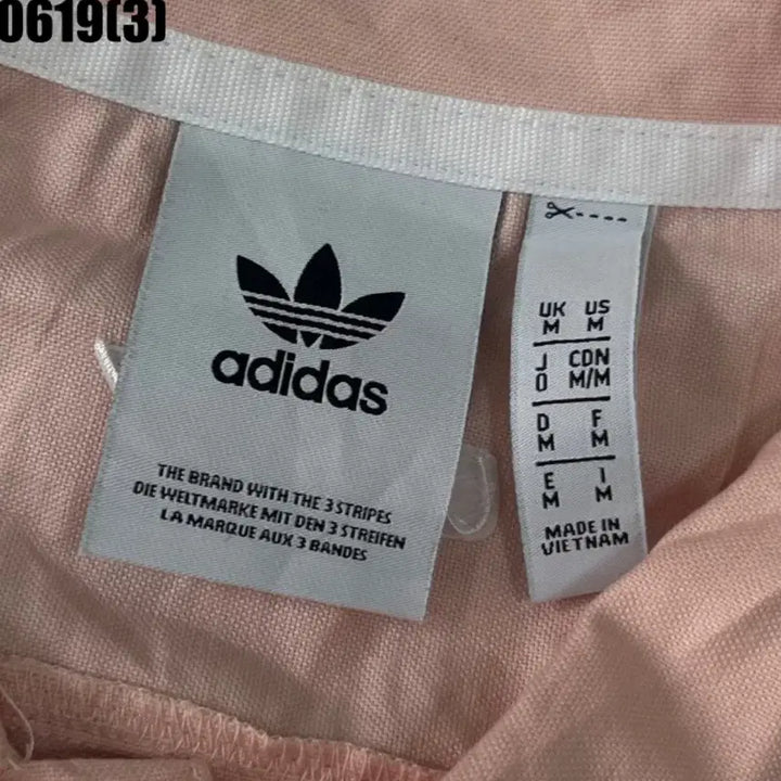 [BUNJANG] Adidas Character Embroidery Short Sleeve T-Shirt Pink M / 아디다스 반팔 셔츠 핑크색 캐릭터 자수m 0619