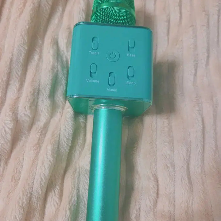 [BUNJANG] BT21 Tata Bluetooth Microphone / BT21 타타 블루투스 마이크