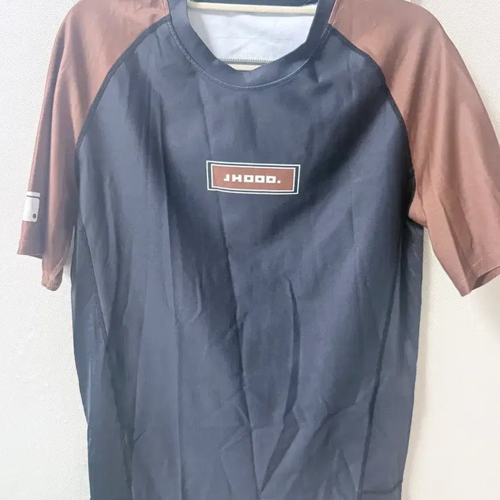 [BUNJANG] Jhood Rash Guard XL New / Jhood 래쉬가드 xl 새상품
