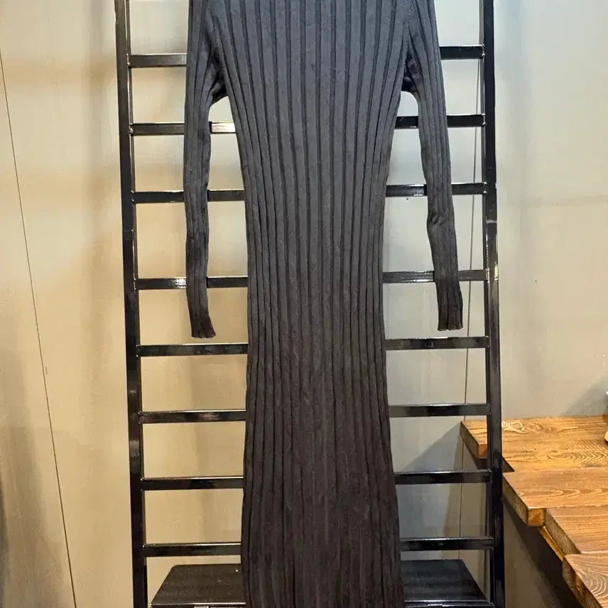 [BUNJANG] ZARA Ribbed Knit Long Button-Front Cardigan Dress Black / [M] ZARA 자라 골지 니트 롱 원피스 블랙 카라 단추 가디건 원피스