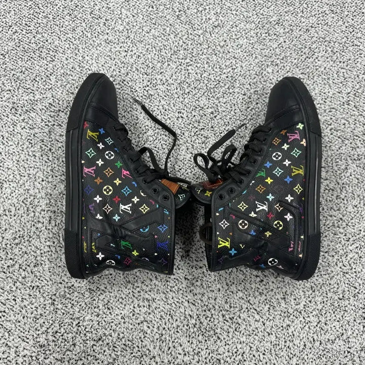 [BUNJANG] Louis Vuitton Multicolor Monogram Sneakers / 루이비통 멀티 모노그램 스니커즈