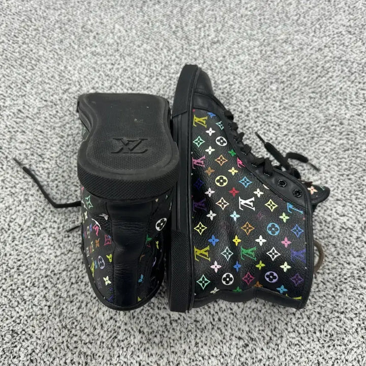 [BUNJANG] Louis Vuitton Multicolor Monogram Sneakers / 루이비통 멀티 모노그램 스니커즈