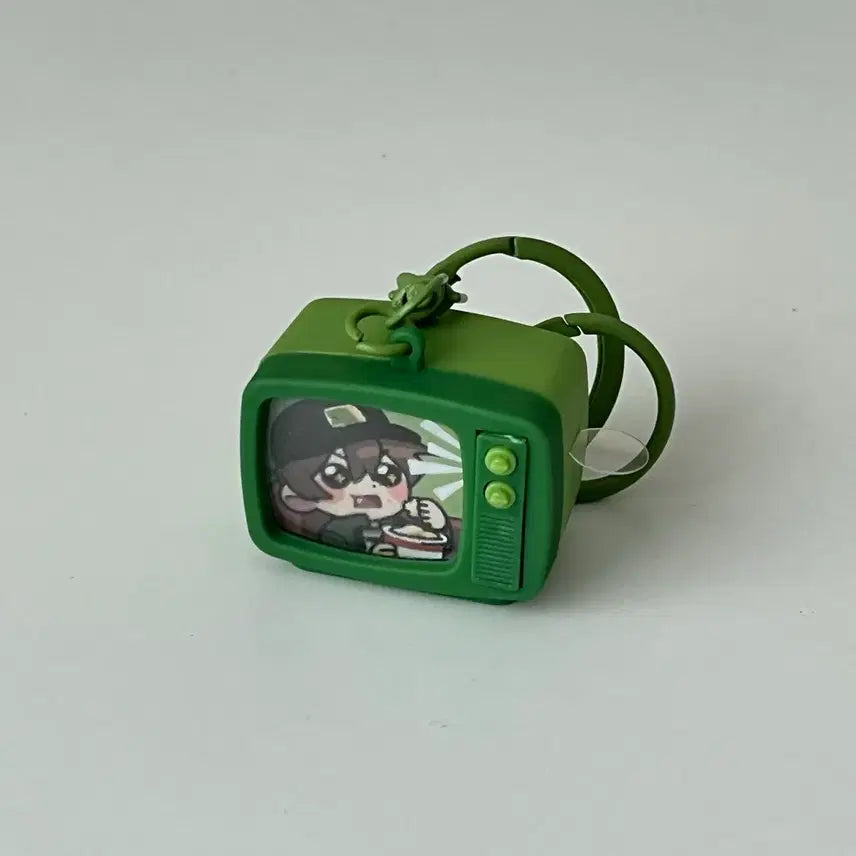 [BUNJANG] Pixelie Misuban Retro TV Keychain Dinosaur / 픽셀리 미수반 레트로티비 키링 공룡