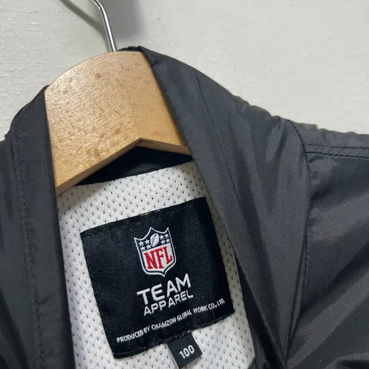 [BUNJANG] NFL Pittsburgh Steelers Windbreaker Jacket - Size 100 / NFL 키즈 피츠버그 스틸러스 바람막이 자켓100사이즈