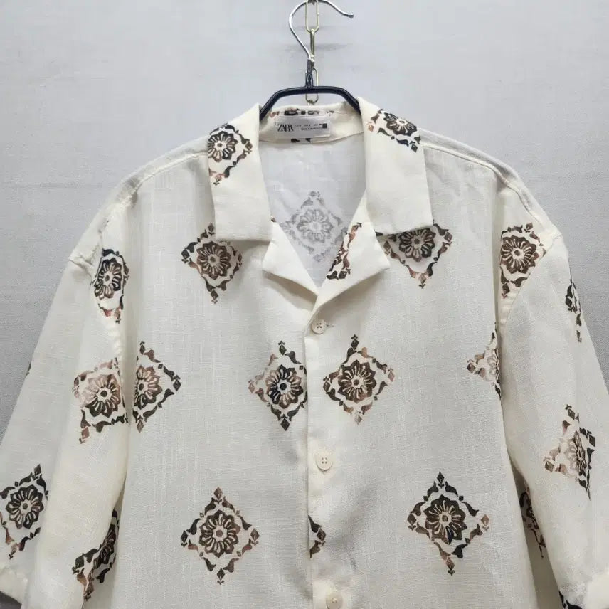 [BUNJANG] ZARA Ethnic Geometric Pattern Linen Blend Short Sleeve Shirt / 자라 ZARA 에스닉 가하학 패턴 린넨 혼방 반팔셔츠