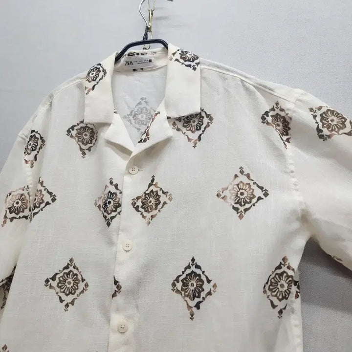 [BUNJANG] ZARA Ethnic Geometric Pattern Linen Blend Short Sleeve Shirt / 자라 ZARA 에스닉 가하학 패턴 린넨 혼방 반팔셔츠