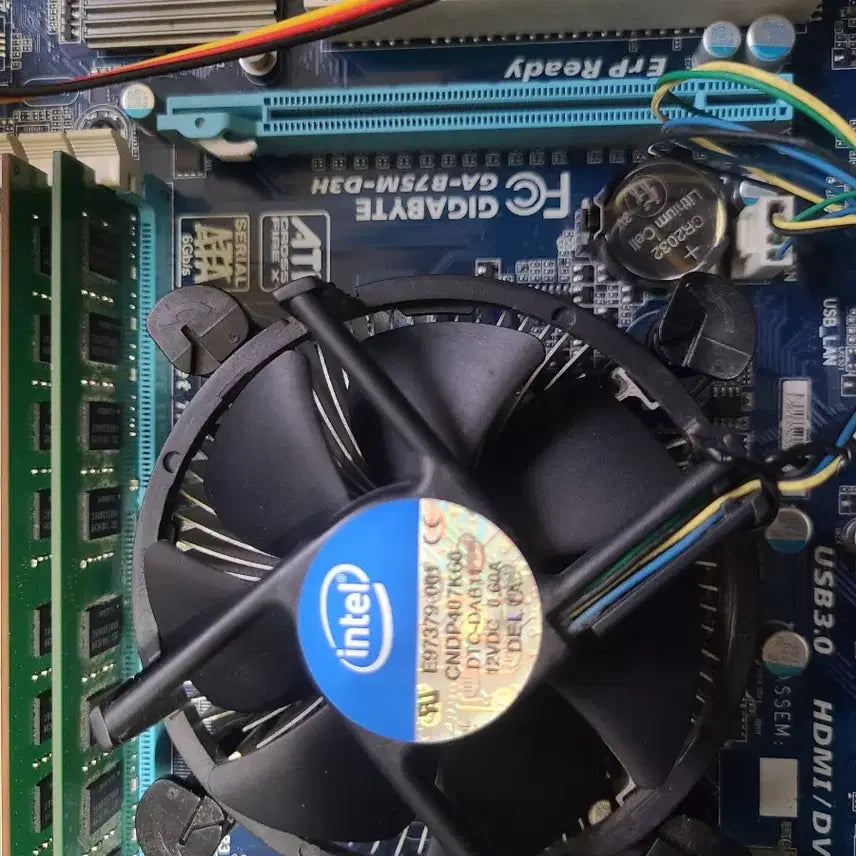 [BUNJANG] Intel Core i7-2600 CPU, Gigabyte GA-B75M-D3H Motherboard, and NVIDIA GeForce GTX 650 Graphics Card Bundle / i7 2600cpu GA-B75M-D3H 메인보드 gtx 650