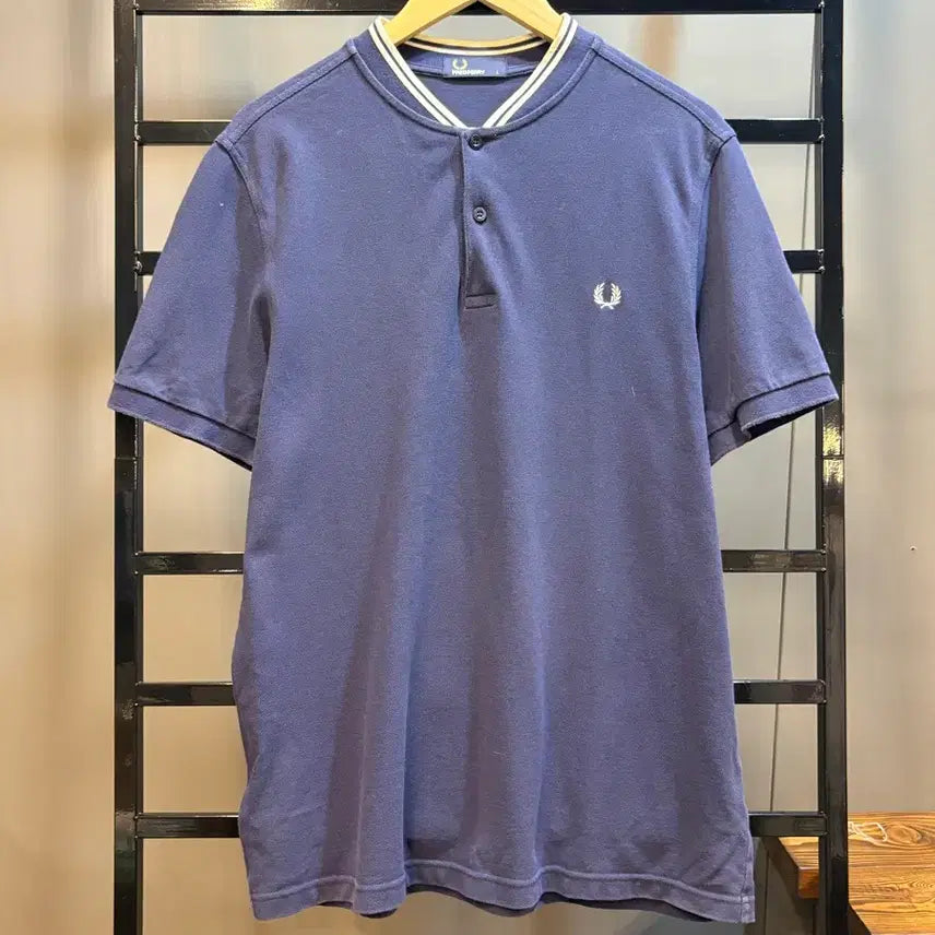 [BUNJANG] Fred Perry Colorblock Neckline Short Sleeve Polo Shirt Navy / [L] 프레드페리 넥 라인 배색 반팔 카라 티셔츠 네이비 3.9