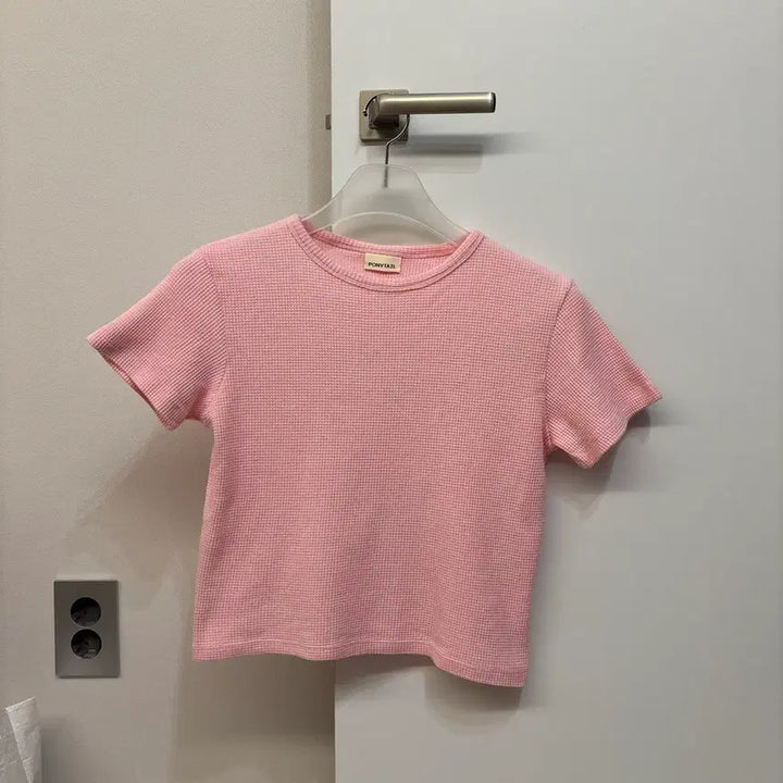 [BUNJANG] Waffle Knit Ponytail Top / 포니테일 와플티