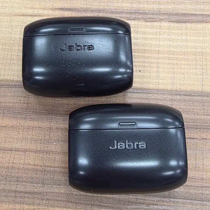 [BUNJANG] Jabra Elite 65t True Wireless Bluetooth Earbuds Charging Case (Charging Case Only) / 자브라 65T 블루투스 무선 이어폰 본체