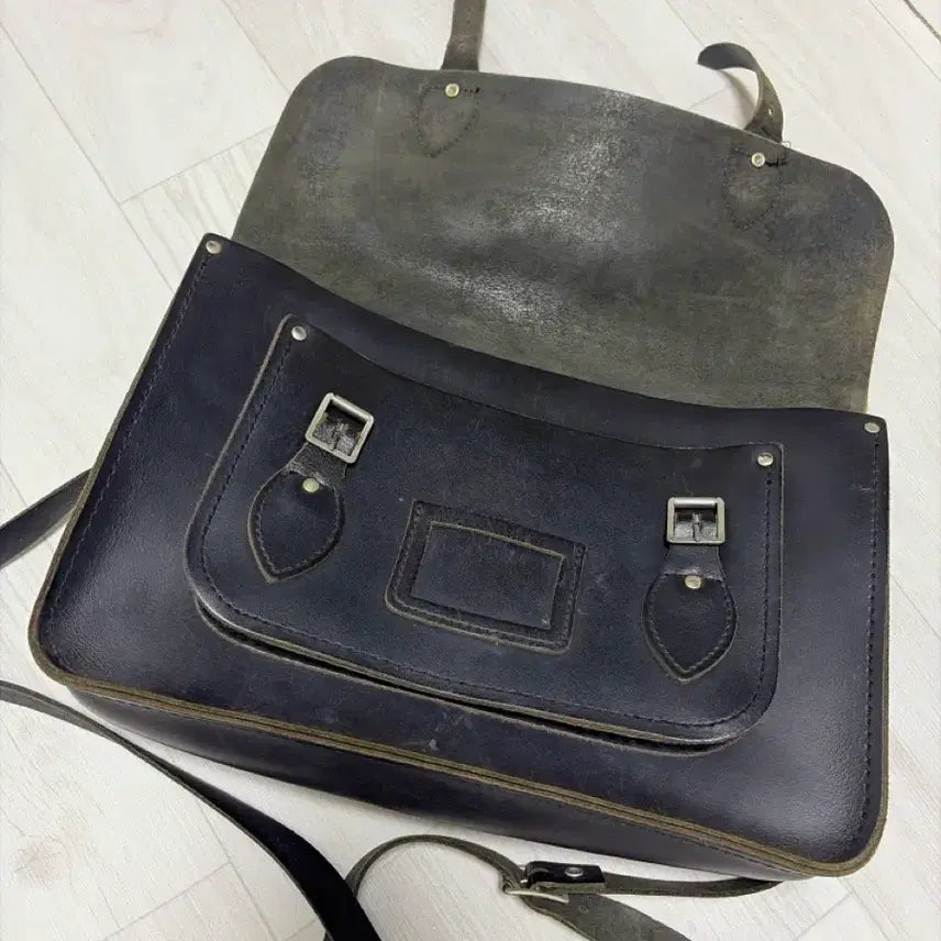 [BUNJANG] Cambridge Satchel Bag Black Vintage / 캠브리지 사첼백 블랙 빈티지