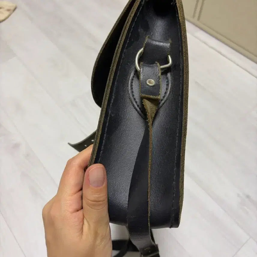 [BUNJANG] Cambridge Satchel Bag Black Vintage / 캠브리지 사첼백 블랙 빈티지