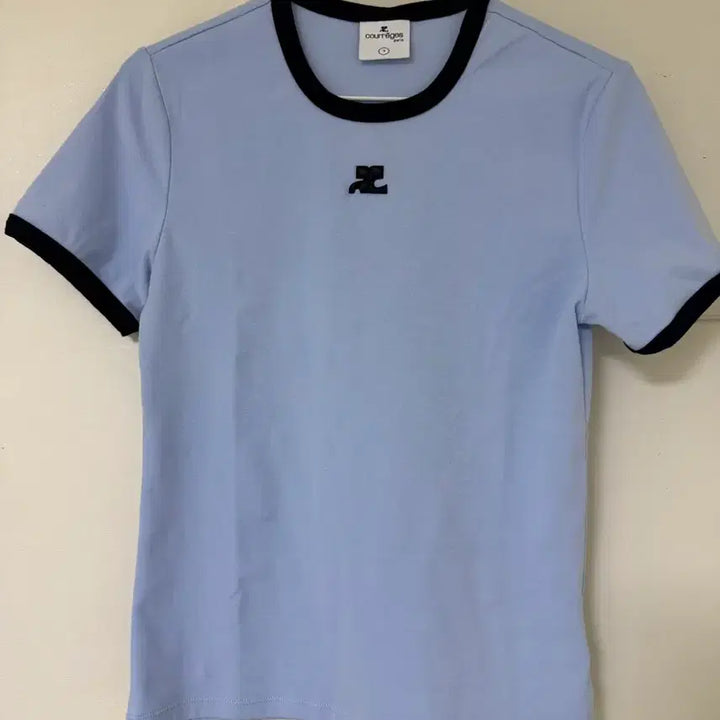 [BUNJANG] Courreges Authentic Blue &amp; Black Color Block Short Sleeve T-Shirt / 정품 꾸레쥬 반팔티 (제니 꾸레쥬 티셔츠)