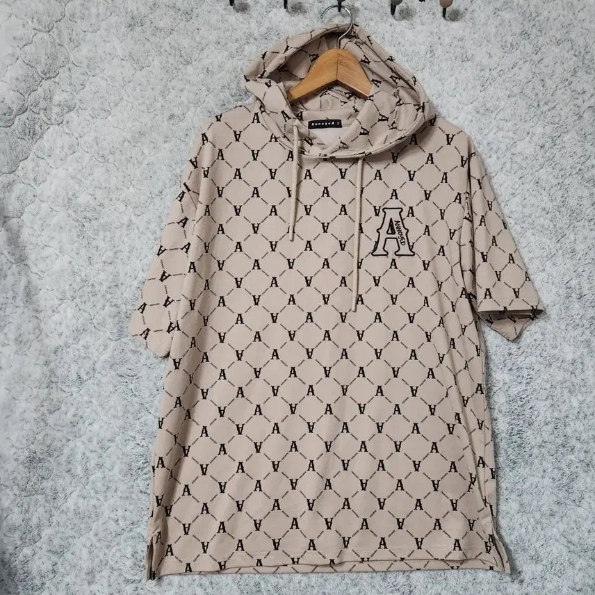 [BUNJANG] Annoyed Short-Sleeved Hoodie T-Shirt Size 95 / 528B [95] Annoyed 반팔 후드 티셔츠