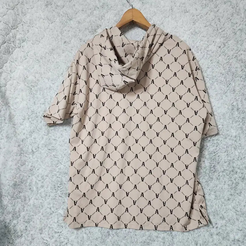 [BUNJANG] Annoyed Short-Sleeved Hoodie T-Shirt Size 95 / 528B [95] Annoyed 반팔 후드 티셔츠