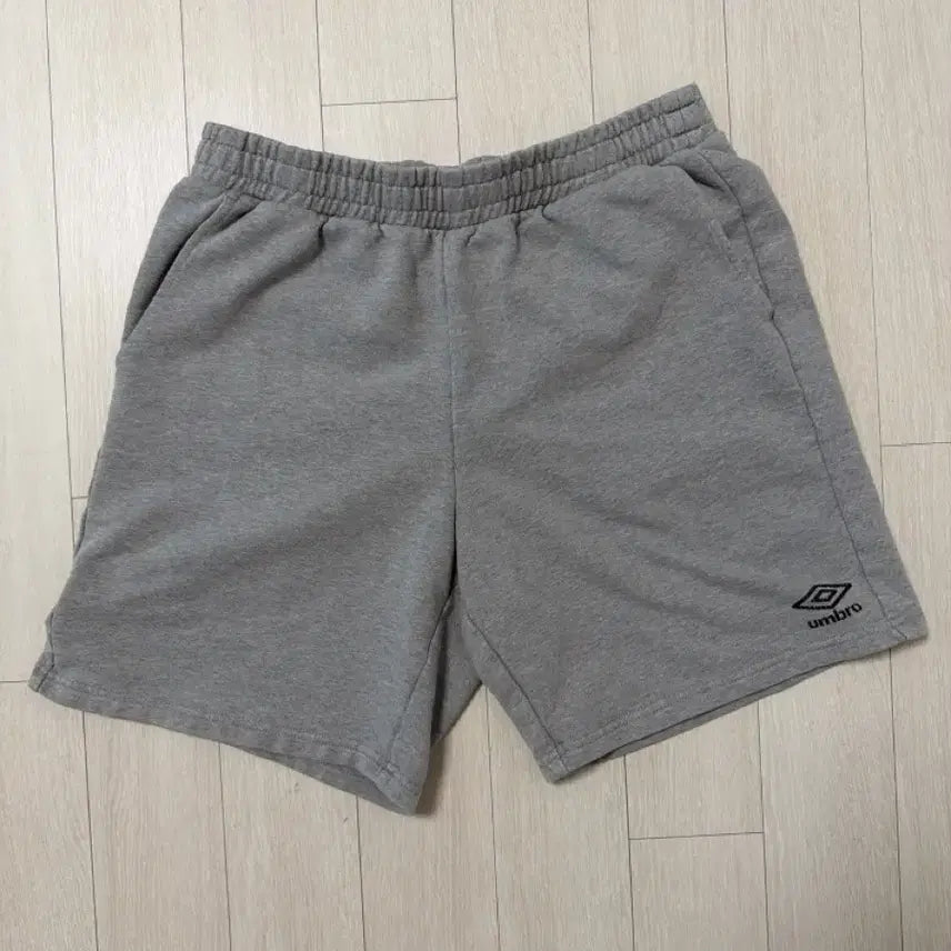 [BUNJANG] Umbro Grey Training Shorts / 엄브로 그레이 반바지