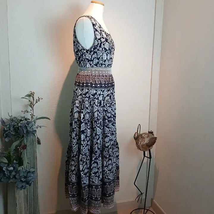 [BUNJANG] LAP Sleeveless Floral Maxi Dress M / LAP나시 맥시 원피스 꽃무늬. M