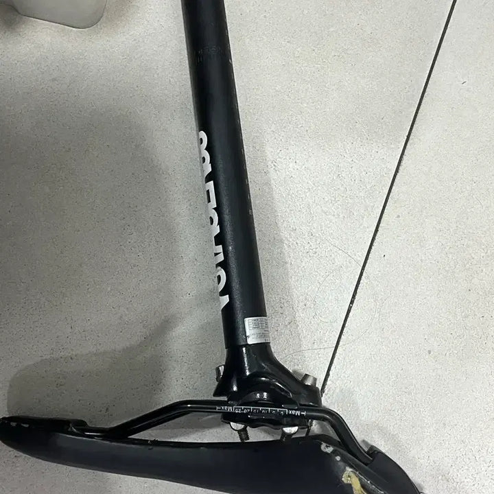 [BUNJANG] Voyager Seatpost &amp; Saddle Set / 보이져 싯포스트 , 안장 판매