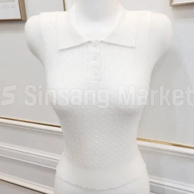 [BUNJANG] Button Collar Sleeveless Ribbed Knit Sexy Top / [빠른발송] 단추 카라 나시 또또 골지 니트 섹시