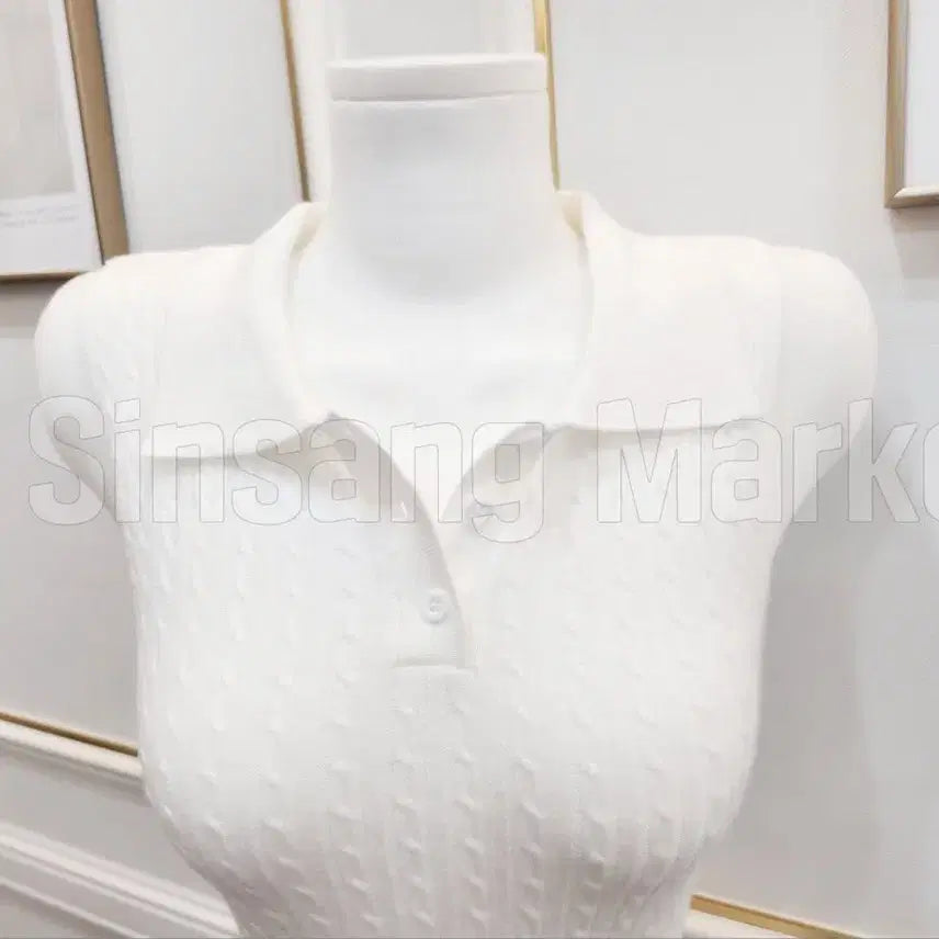 [BUNJANG] Button Collar Sleeveless Ribbed Knit Sexy Top / [빠른발송] 단추 카라 나시 또또 골지 니트 섹시