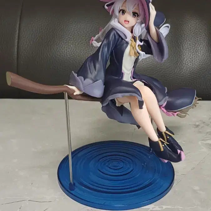 [BUNJANG] Taito Elaina Figure / 타이토 마녀의 여행 일레이나 피규어