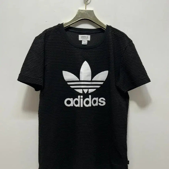 [BUNJANG] Adidas 3-Stripes Logo T-Shirt Black S / 아디다스 삼선 로고 반팔 티셔츠 블랙 S