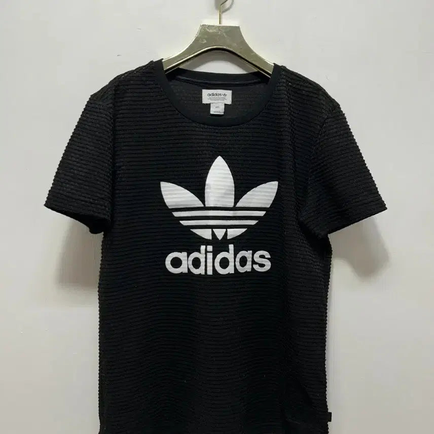 [BUNJANG] Adidas 3-Stripes Logo T-Shirt Black S / 아디다스 삼선 로고 반팔 티셔츠 블랙 S