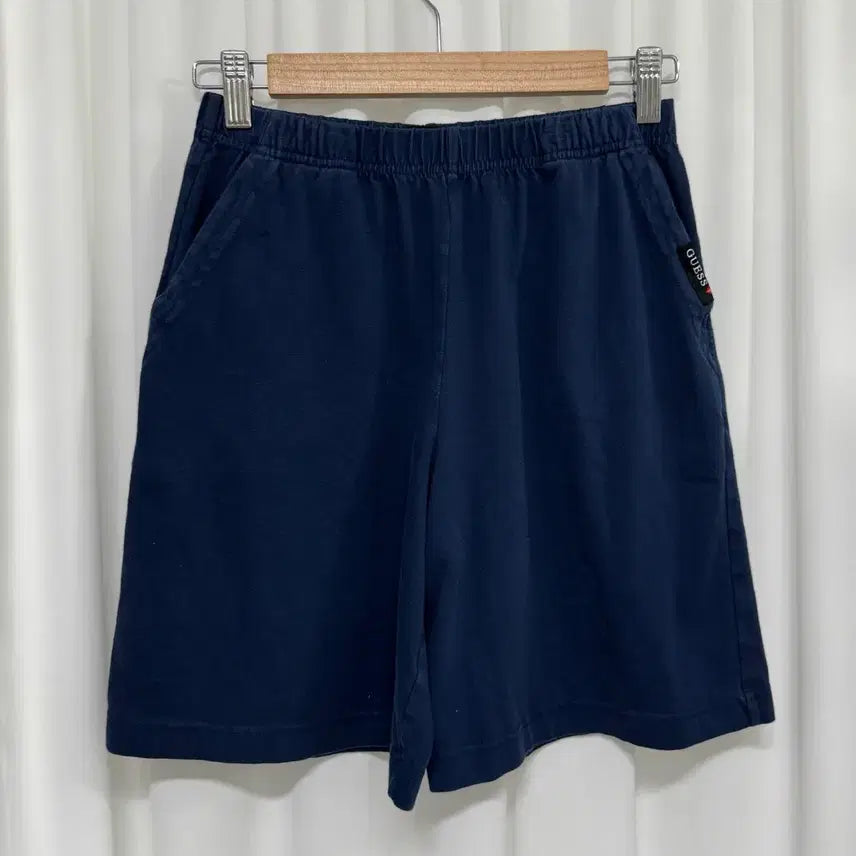 [BUNJANG] Guess Navy Shorts / guess 게스 반바지 네이비