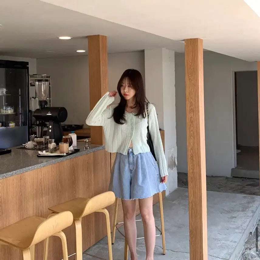 [BUNJANG] Bicini Diagonal Button Cardigan / 바이씨니 사선버튼가디건