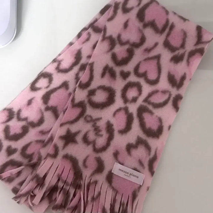 [BUNJANG] Mezzo Piano Pink Leopard Muffler / 메조피아노 핑크 호피 머플러 목도리 ㅣ 갸루 히메 오네 짜잔씨 착용템!