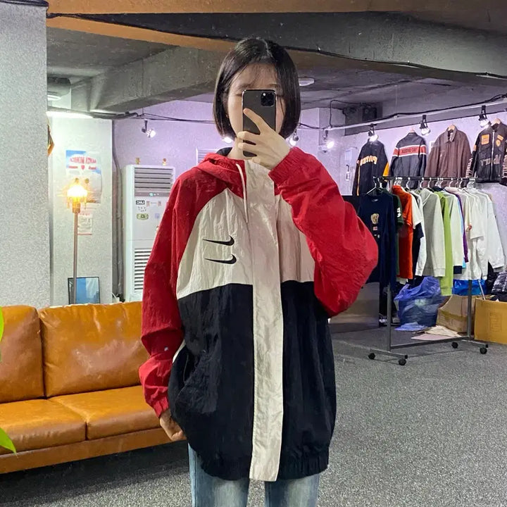 [BUNJANG] Nike Double Swoosh Lettering Colorblock Hooded Windbreaker Jacket / 나이키 더블스우시 레터링 배색 후디드 바람막이 B5175